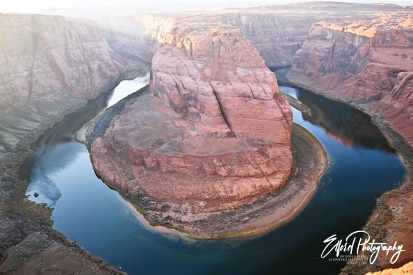 A glimpse into the Grand Canyon and the Horseshoe Bend Canyon